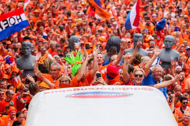 Die niederländischen Fans wurden mit ihren EM-Partys legendär