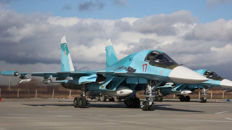 Immer wieder stürzten in Russland Kampfflugzeuge nach offiziellen Angaben auch aus technischen Gründen ab. (Archivbild)
