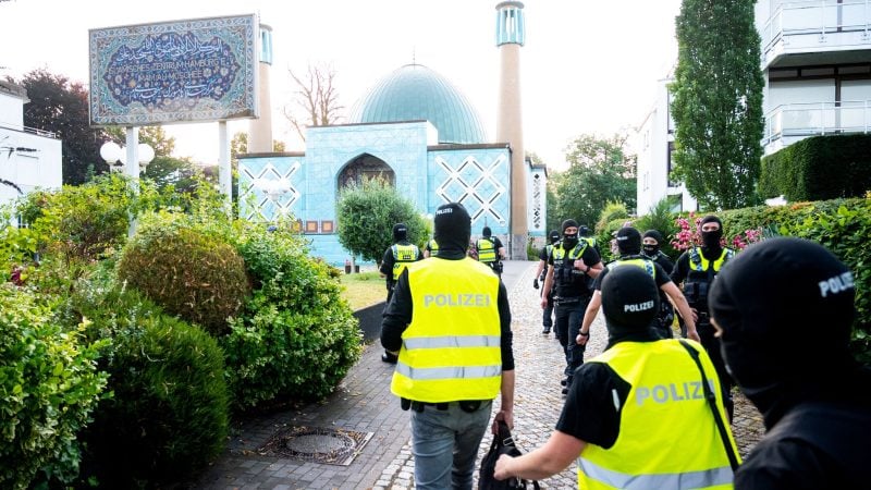 Ermittler durchsuchen „Blaue Moschee“ – Islamisches Zentrum Hamburg verboten