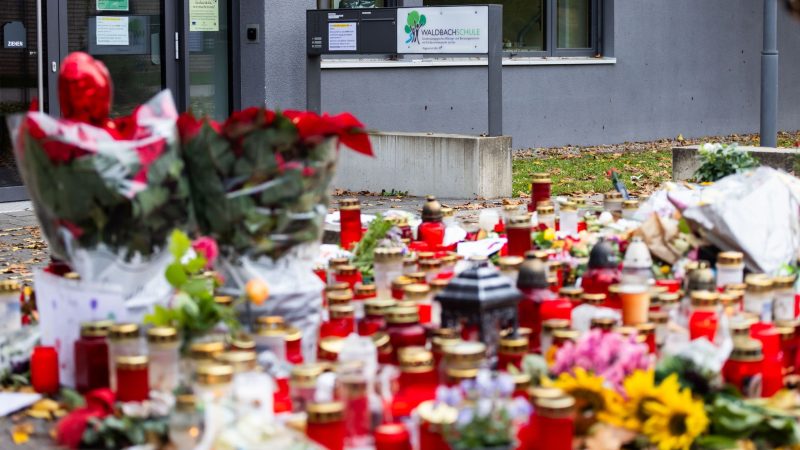 Der Angriff in Offenburg löste im Noverber Trauer und Entsetzen aus. (Archivbild)