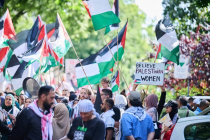 Berlin: Polizei löst propalästinensische Demo auf