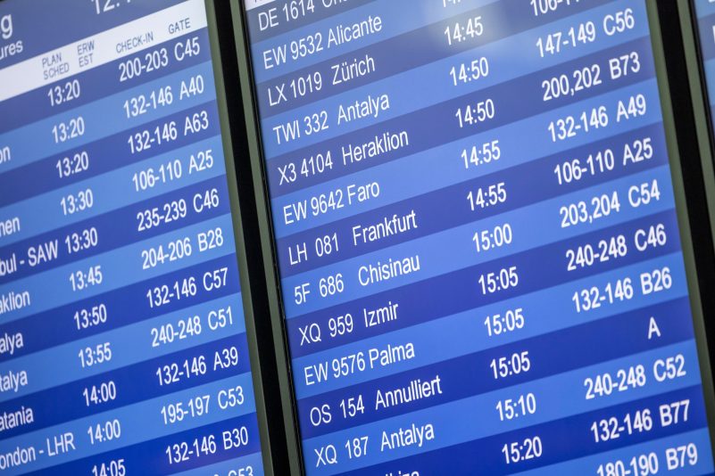 Auch an den beiden größten Flughäfen in Nordrhein-Westfalen hat sich der Flugbetrieb normalisiert. (Archivbild)