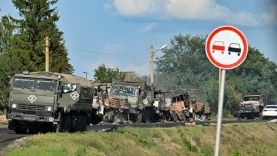 Russische Kolonne bei Kursk getroffen.