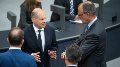 Fällt die „Brandmauer“ der CDU? Scholz und Habeck zweifeln an Merz’ Versprechen