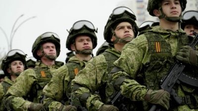 Putin erhöht Truppenstärke des Militärs auf 2,4 Millionen