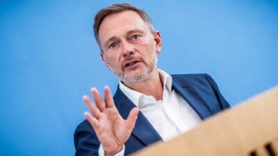 SPD und Grüne tadeln Lindner im Etatstreit