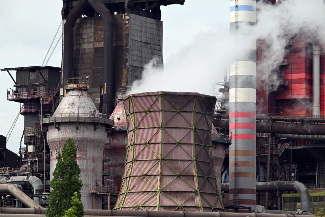 Deutschlands größter Stahlerzeuger Thyssenkrupp Steel steht vor einem Umbau.