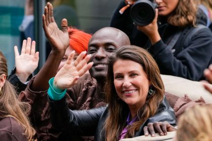 Jawort am Fjord: Prinzessin Märtha Louise heiratet Schamanen