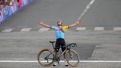 „Grandios“: Rad-König Evenepoel schreibt Olympia-Geschichte