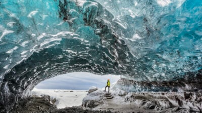 Ein Toter und zwei Vermisste nach Einsturz von Eishöhle in Island