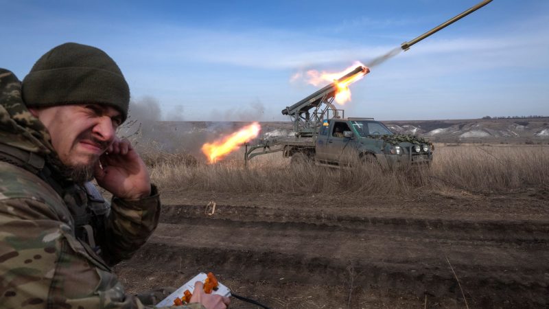 In der Ostukraine gibt es weiter schwere Kämpfe. (Archivbild)