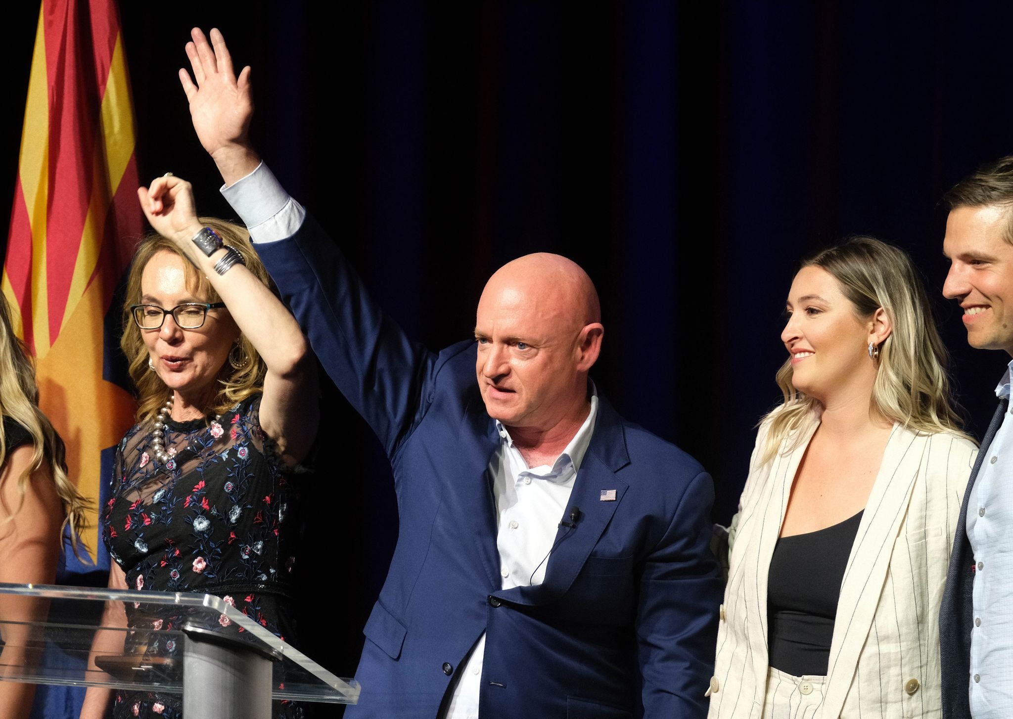 FBI-untersucht-nachdem-sechs-Demokraten-Milit-rs-aufrufen-Befehle-zu-ignorieren