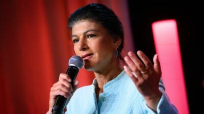 Berlin: DDR-Bürgerrechtler bezichtigen Wagenknecht der Lüge (Archivbild)