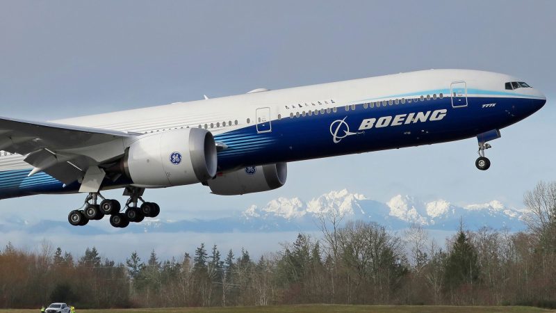 Die 777X ist als Nachfolgerin des bei Airlines populären Langstrecken-Modells Boeing 777 gedacht. (Archivbild)