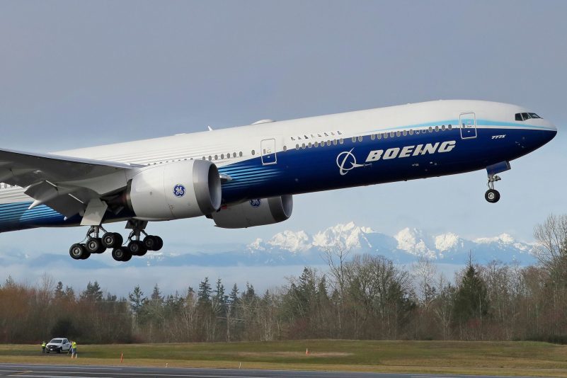 Die 777X ist als Nachfolgerin des bei Airlines populären Langstrecken-Modells Boeing 777 gedacht. (Archivbild)