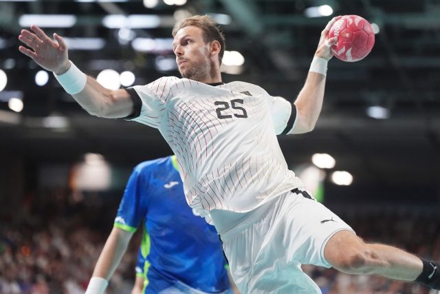 Handball-Oldie Kai Häfner traf in der ersten Halbzeit viermal. 