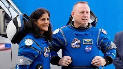 Wären Suni Williams (l) und Butch Wilmore auch gestartet, hätten sie ihr langes Bleiben auf der ISS absehen können? (Archivbild)