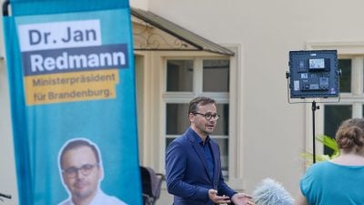 Fuhr betrunken mit dem Elektroroller: Brandenburgs CDU-Spitzenkandidat Jan Redmann (Archivbild).