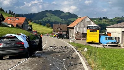 Drei Deutsche bei Unfall in der Schweiz ums Leben gekommen