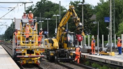 Auch bei der Bahn ist ein großer Sanierungsstau aufgelaufen.