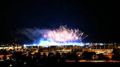 Eigenes Stadion samt Volksfest: Adele lässt es krachen