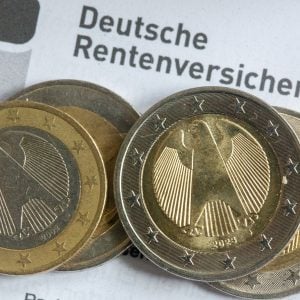 Rentenkasse vor der Pleite? Experten warnen vor Zahlungsunfähigkeit 2027