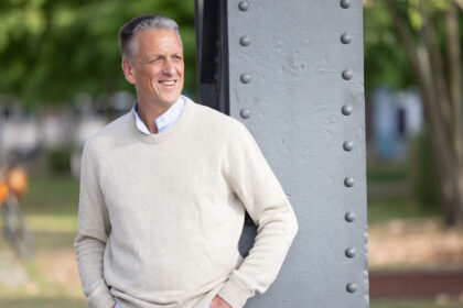 Schönes Stück Natur aus ungewöhnlichem Material: Pullover aus Hanf und Brennnessel