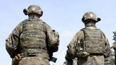 Islamist wegen Anschlagsplans gegen Bundeswehrsoldaten in Bayern festgenommen