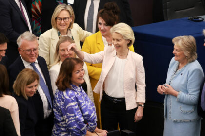 Neue EU-Kommission: Spannungen und Überraschungen in Brüssel