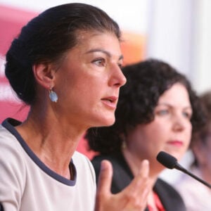 Wagenknecht: AfD-Verbotsinitiative „dümmster Antrag des Jahres“