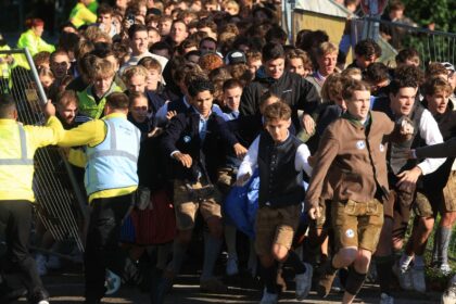 Festgelände öffnet – Wiesngäste stürmen die Zelte