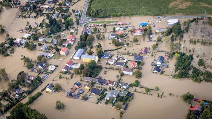 Das Stadtgebiet von Bohumín-Pudlov in Tschechien steht unter Wasser