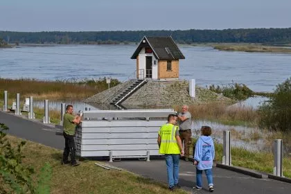 Hochwasser an Oder: Höchste Alarmstufe in Landkreis Oder-Spree ausgerufen