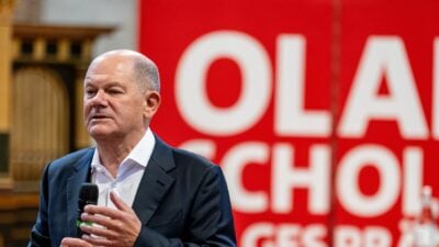 Scholz schließt Lieferung weitreichender Waffen aus