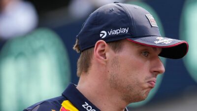 Formel-1-Weltmeister Verstappen wegen Schimpfworten bestraft