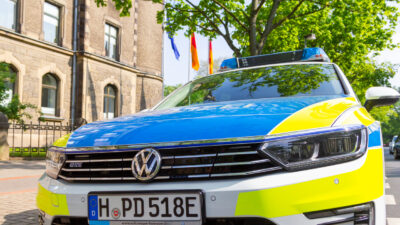 Demo gegen AfD in Hannover: 21 Polizisten durch Flaschen- und Steinwürfe verletzt