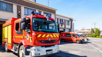 Spektakulärer Kirchenbrand in Nordfrankreich: Polizei nimmt Verdächtigen fest