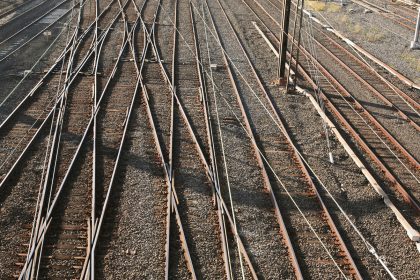 Bahn: Digitalisierung von Zugstrecken aus Kostengründen stoppen?