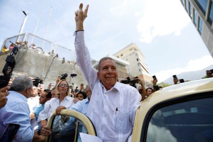 Venezolanischer Oppositionspolitiker González Urrutia trifft Milei in Argentinien