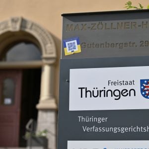 Thüringen: Verfassungsgericht lässt Änderung der Geschäftsordnung vor Wahl des Landtagspräsidenten zu