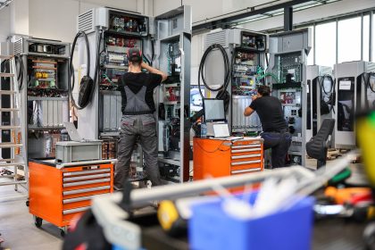 Siemens gliedert Ladelösungen für E-Fahrzeuge aus