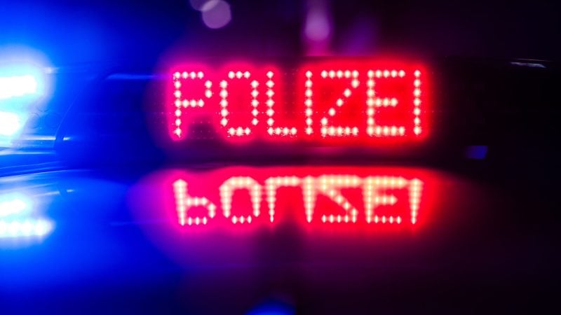 In Wuppertal musste die Polizei auf einer Hochzeitsfeier eingreifen. (Symbolfoto)