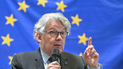 EU-Kommissar Thierry Breton ist besorgt über die Krise der Automobilindustrie