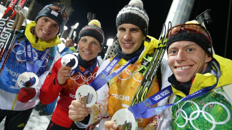 Die deutsche Biathlon-Staffel von Sotschi 2014 bekommt wohl zehn Jahre später doch noch Olympia-Gold.