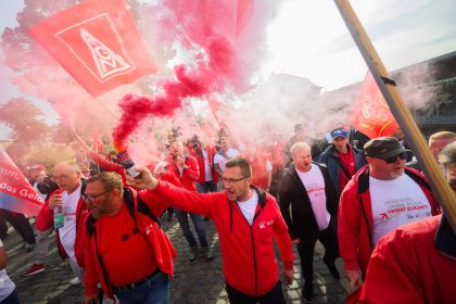 Warnstreiks der IG Metall beginnen am Dienstag