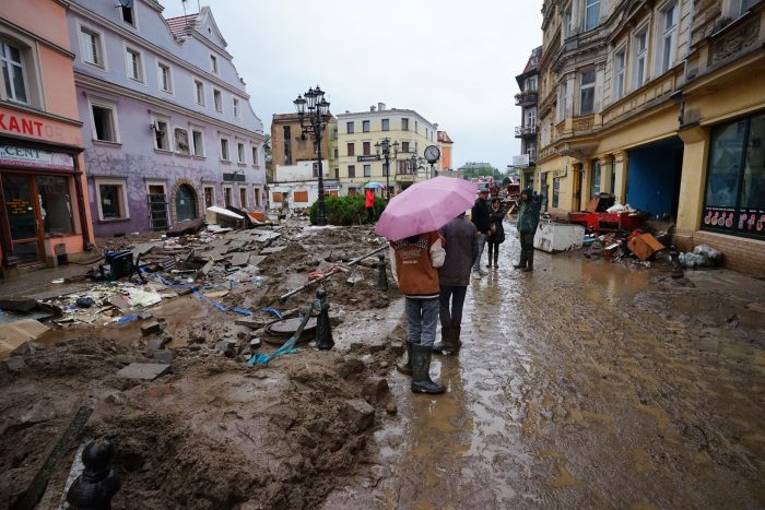 In Klodzko sah die Innenstadt aus wie nach einer Bombenexplosion. 