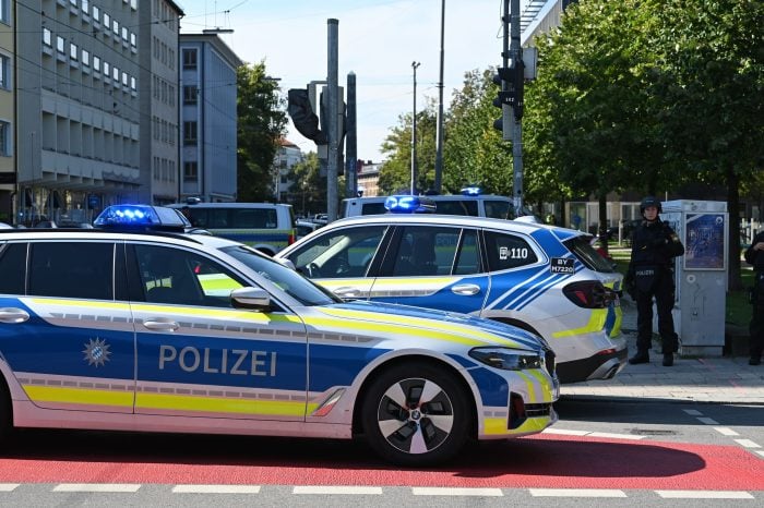 Was ist der Hintergrund des Schusswechsels in München?