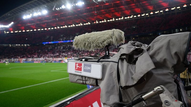 In der Auseinandersetzung um TV-Rechte der Fußball-Bundesliga hat DAZN einen juristischen Sieg errungen.