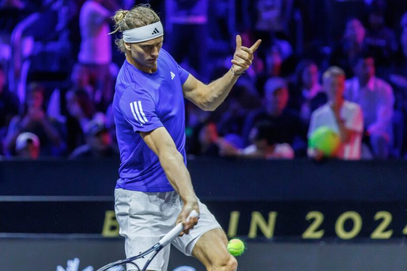 Alexander Zverev hatte sich beim Laver Cup in Berlin nach eigenen Worten schlecht gefühlt und anschließend eine kurze Turnierpause eingelegt.