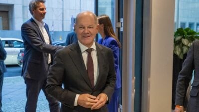 Scholz: 1.000 Euro Job-Prämie nützt „vielleicht nicht“ – schadet aber auch nicht